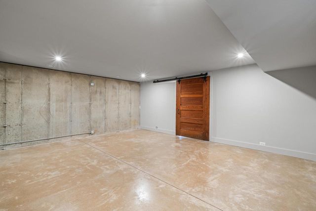 853 Sauganash DRIVE, Fontana, WI 53125