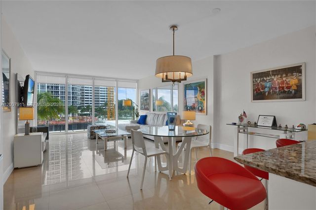 10275 Collins Ave 315, Bal Harbour, FL 33154