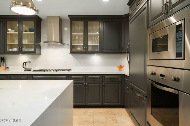 7181 E CAMELBACK Road 907, Scottsdale, AZ 85251