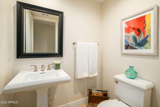 7181 E CAMELBACK Road 907, Scottsdale, AZ 85251