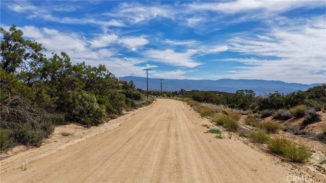 1032 Canyonside Court, Aguanga, CA 92532
