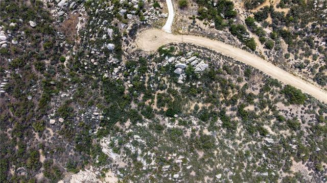 1032 Canyonside Court, Aguanga, CA 92532