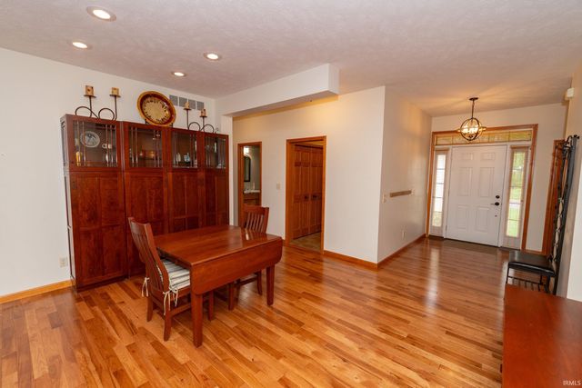 210 River Park Drive, Middlebury, IN 46540