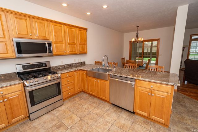 210 River Park Drive, Middlebury, IN 46540