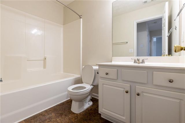 317 W Oaks Trail, Woodstock, GA 30188