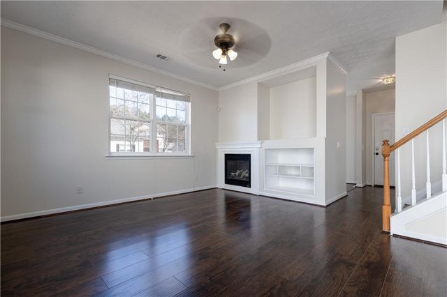 317 W Oaks Trail, Woodstock, GA 30188