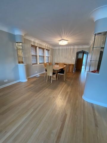 1806 Grove Avenue 1, Berwyn, IL 60402