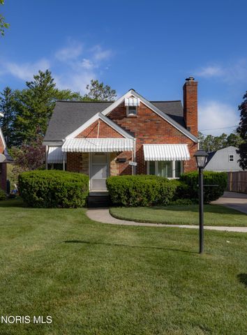 2425 River Road, Maumee, OH 43537
