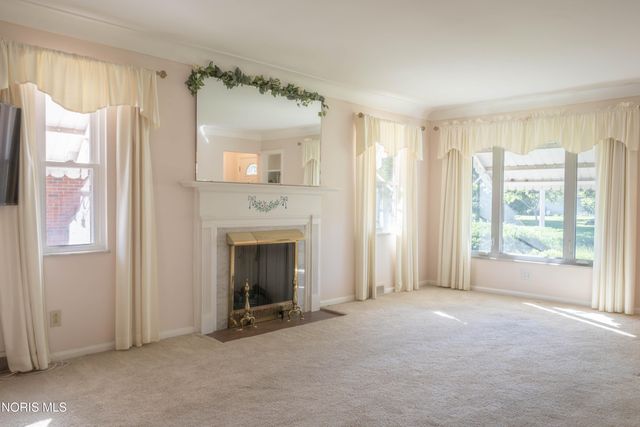 2425 River Road, Maumee, OH 43537
