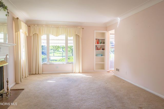 2425 River Road, Maumee, OH 43537