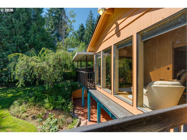 7170 Se 122ND Ave, Portland, OR 97236