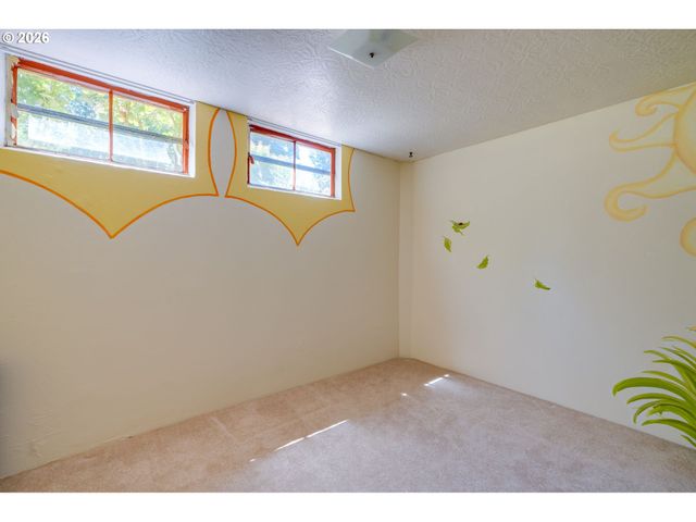 7170 Se 122ND Ave, Portland, OR 97236