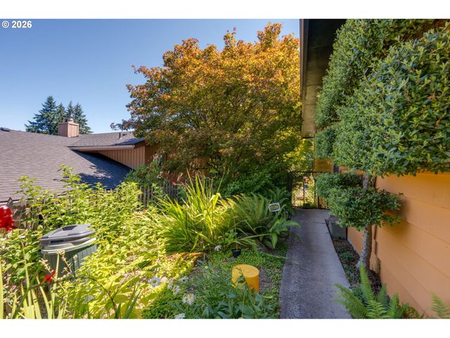 7170 Se 122ND Ave, Portland, OR 97236