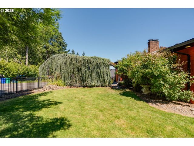 7170 Se 122ND Ave, Portland, OR 97236
