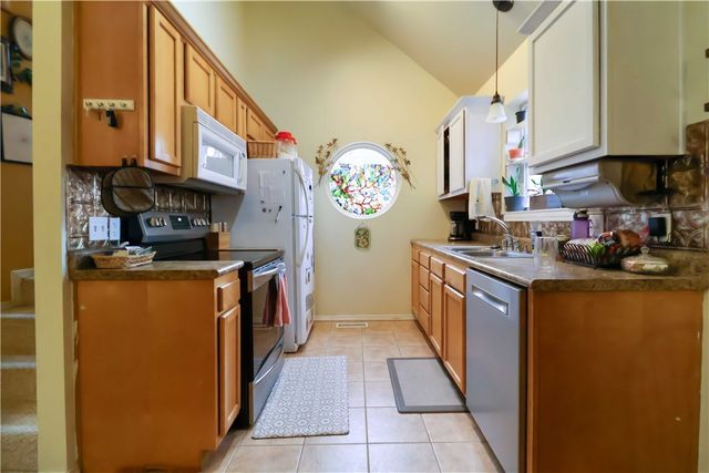 8394 Pine Ridge Lane, Rogers, AR 72756