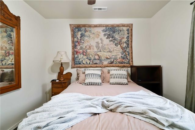 8394 Pine Ridge Lane, Rogers, AR 72756