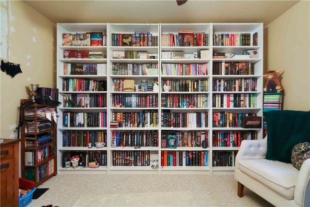 8394 Pine Ridge Lane, Rogers, AR 72756