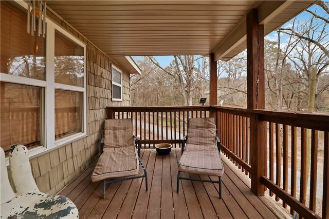 8394 Pine Ridge Lane, Rogers, AR 72756