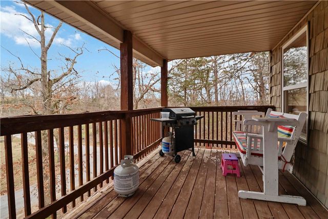 8394 Pine Ridge Lane, Rogers, AR 72756