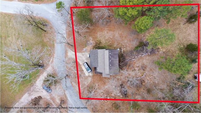 8394 Pine Ridge Lane, Rogers, AR 72756