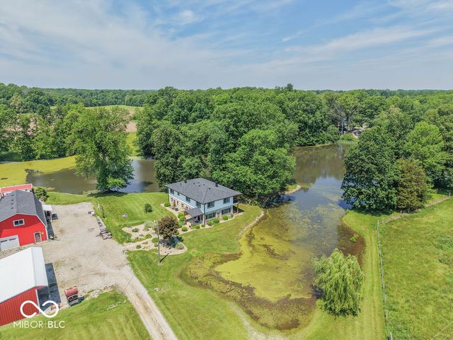 4258 N South Drive, Quincy, IN 47456