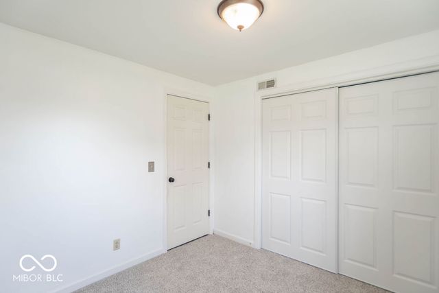 4258 N South Drive, Quincy, IN 47456