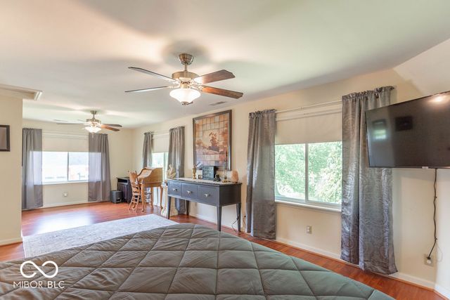 4258 N South Drive, Quincy, IN 47456