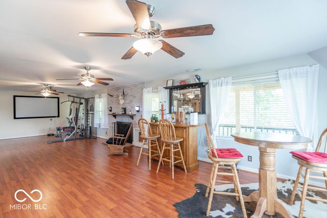 4258 N South Drive, Quincy, IN 47456