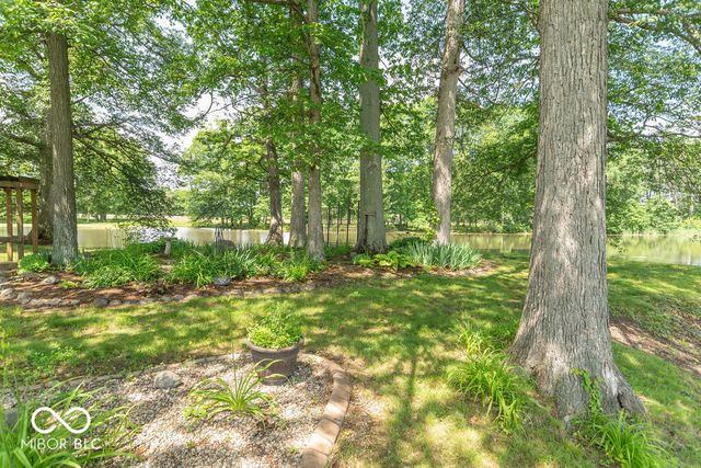 4258 N South Drive, Quincy, IN 47456