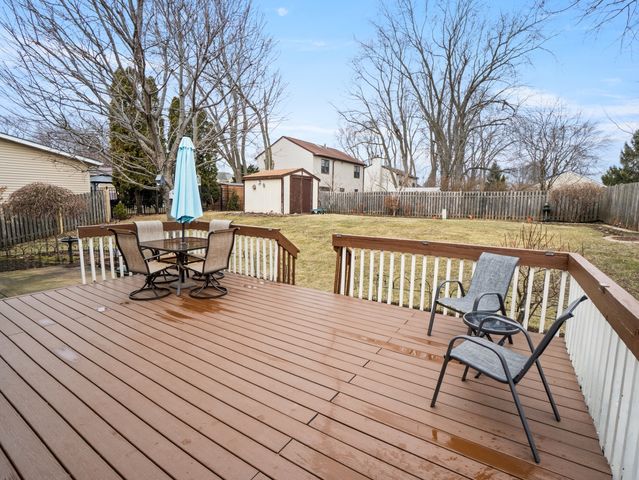 11612 Davey Drive, Huntley, IL 60142