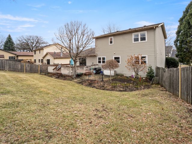 11612 Davey Drive, Huntley, IL 60142