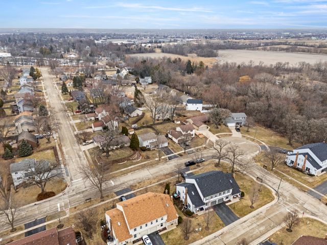11612 Davey Drive, Huntley, IL 60142