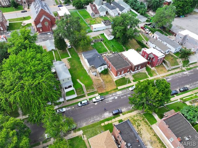 7353 Virginia Avenue, St Louis, MO 63111