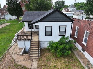 7353 Virginia Avenue, St Louis, MO 63111