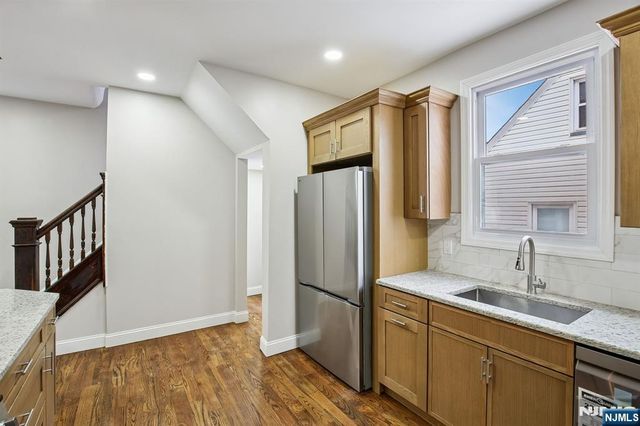 99 Lincoln Street, Montclair, NJ 07042