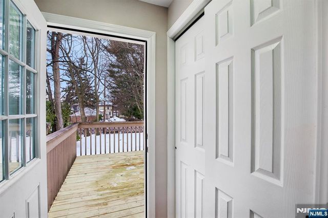 99 Lincoln Street, Montclair, NJ 07042