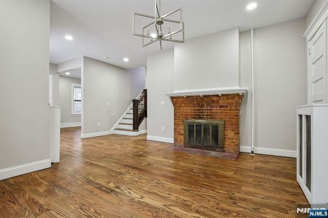 99 Lincoln Street, Montclair, NJ 07042