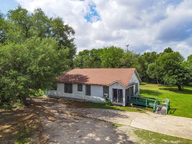 3715 High Street, Bryan, TX 77808
