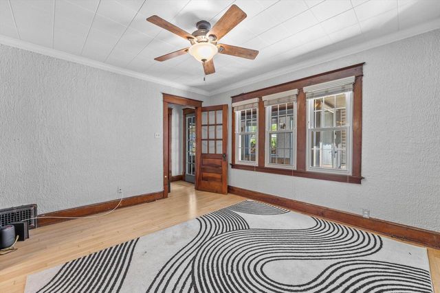 1321 S 73rd STREET, West Allis, WI 53214