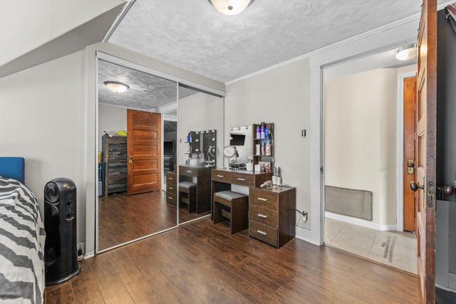 1321 S 73rd STREET, West Allis, WI 53214