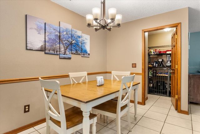 2002 PINE COURT, Deland, FL 32720