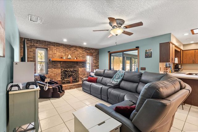 2002 PINE COURT, Deland, FL 32720