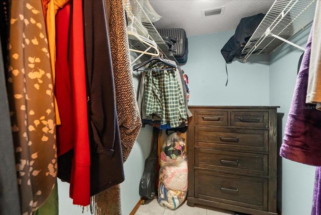 2002 PINE COURT, Deland, FL 32720