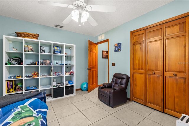 2002 PINE COURT, Deland, FL 32720