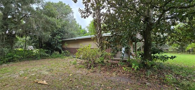2002 PINE COURT, Deland, FL 32720