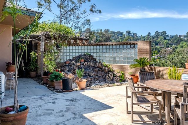 3118 Goodview Trail, Los Angeles, CA 90068