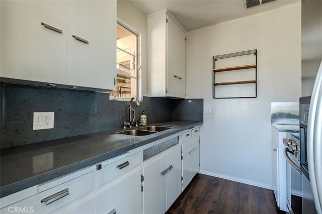 3118 Goodview Trail, Los Angeles, CA 90068