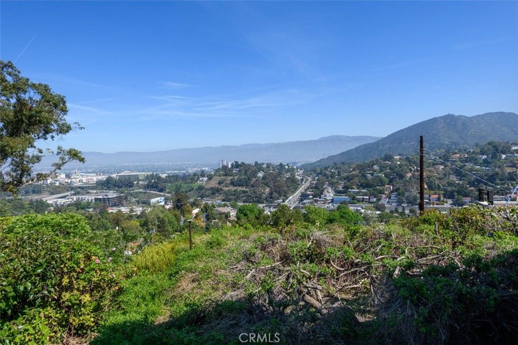 Image 1 of property listing at 3118 Goodview Trail, Los Angeles, CA 90068