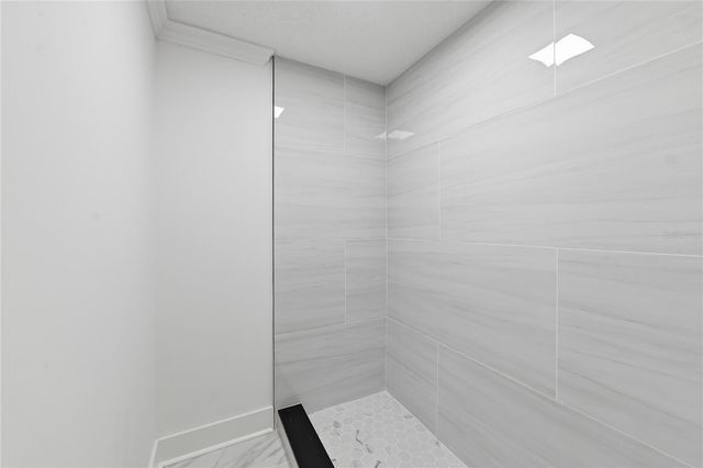 8301 RIVERSIDE DRIVE NE, St Petersburg, FL 33702