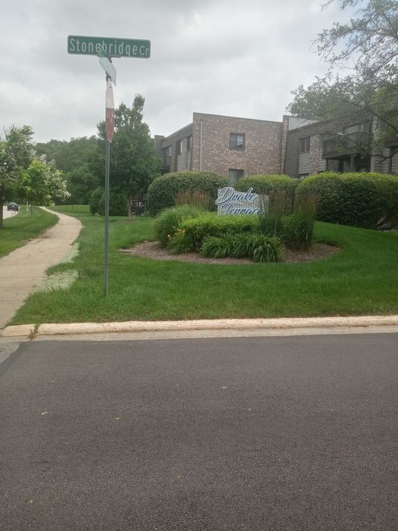 1480 Stonebridge Circle D-1, Wheaton, IL 60189 — exterior